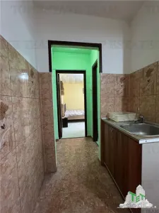 Apartament 2 camere, zona City Mall Constanta. - foto 9