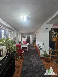 Casa individuala 3 camere, curte libera 225 mp, zona Piata Resita - foto 5