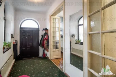 Vila de vanzare  - Zona Victoriei | Pretabil birouri, clinica sau rezidential - foto 4