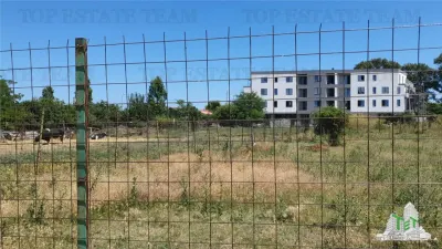 Teren intravilan cu deschidere la sosea Palazu Mare zona Elvila - Palazu Mare