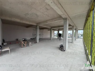 Spatiu comercial de inchiriat + parcari in Bragadiru,Ilfov - Bragadiru