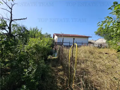 Casa la curte cu teren 646mp in Chiajna - foto 7