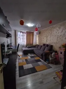 Apartament 3 camere, decomandat - zona Gemenii - Brasov