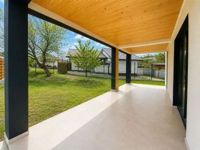 Casa Miroslava Uricani + 600 mp teren CANALIZARE ! - foto 3