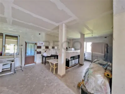 RECO Pensiune+sala de evenimente 150 locuri, 470 mp utili in Petreasa, com. Remetea, la gri. Oportunitate investitie. - foto 11