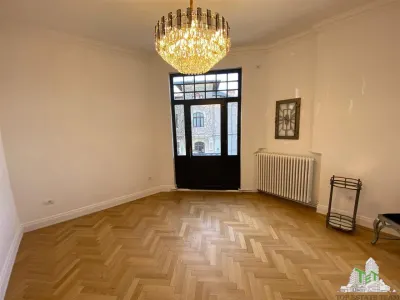 Apartament de vanzare cu 5 camere, imobil consolidat - foto 5