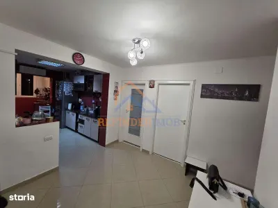 Vanzare 4 camere Soseaua Berceni 80mp - foto 13