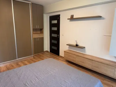 Apartament 3 Camere– Podu Roș / Cantemir (Aleea Rozelor), Iași - foto 4