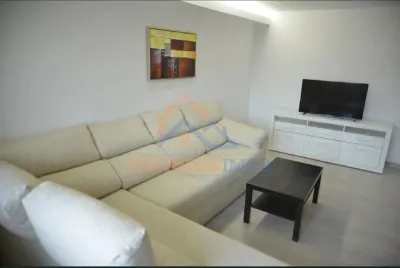 Apartament de vanzare cu 3 camere, 2 gr sanitare - zona 13 Septembrie - Bucuresti