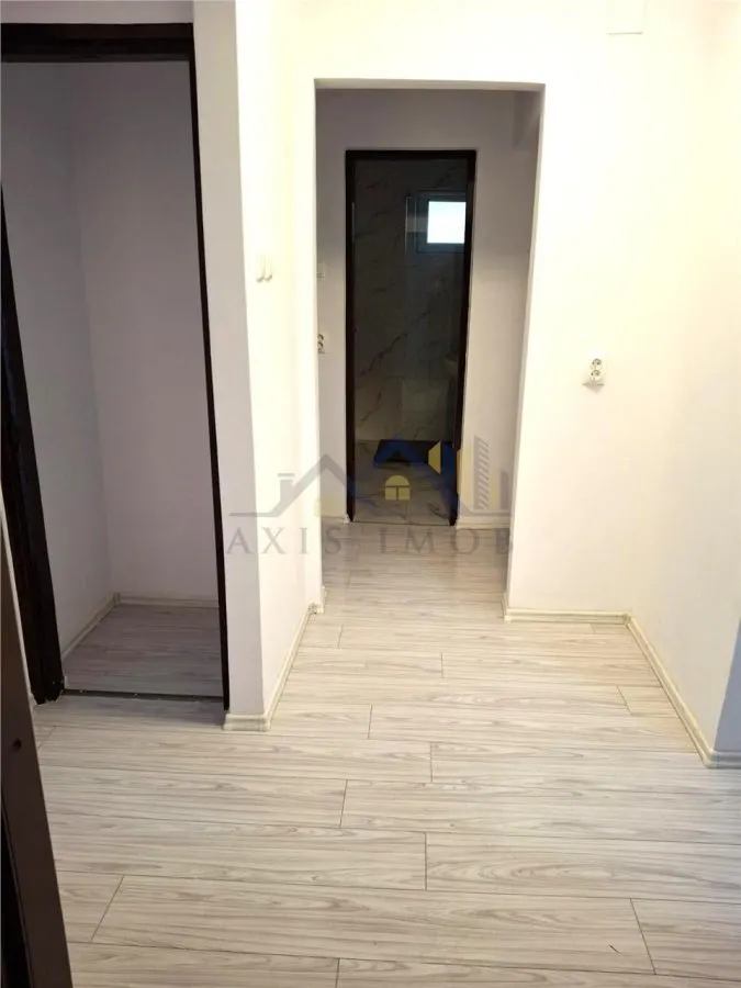 Exclusivitate !!! Apartament 2 camere conf  1 dec zona Micro 5 - foto 2
