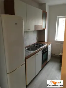 Apartament de vanzare cu  2 camere , Alba Iulia Zona Cetate - foto 4