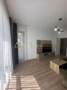 Inchiriere apartament 2 camere - foto 16