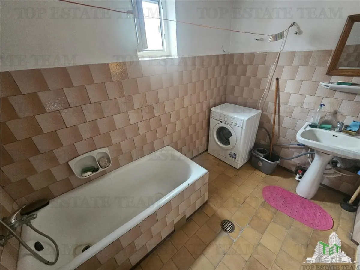 Casa  4 camere cu teren de 209 mp zona Coiciu , Constanta - foto 15