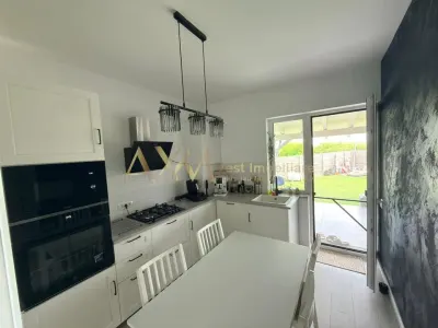 Vanzare 1/2 duplex 3 camere - foto 11