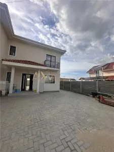 Vanzare  1/2 duplex 4 camere - foto 4