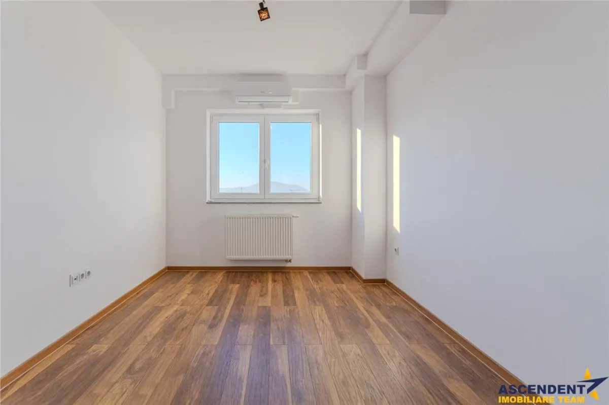 FILM&3D! Penthouse spatios,luminos,terasa generoasa,Maurer,Tractorul,Brasov - foto 11