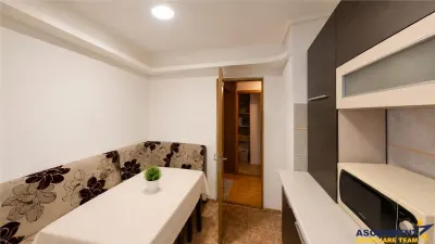 Decomandat, blocurile cu coloana, Central, Grivitei.-. Onix, Brasov - foto 2