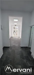 Spatiu comercial de inchiriat in Campina - foto 2