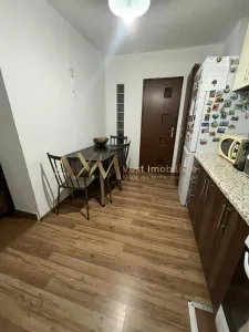 Vanzare apartament 3 camere - foto 11