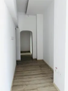 INCHIRIERE SPATIU COMERCIAL 199 mp CALEA  GRIVITEI TURDA SECTOR 1 - foto 5