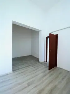 INCHIRIERE SPATIU COMERCIAL 199 mp CALEA  GRIVITEI TURDA SECTOR 1 - foto 8