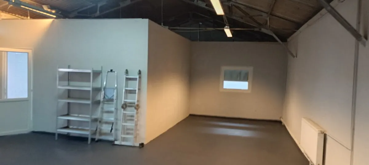 Spatiu depozitare/productie  in Ploiesti, zona Xenia - foto 4