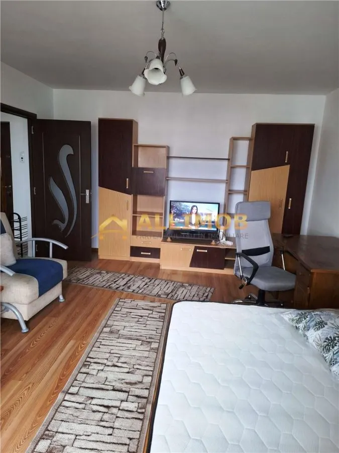 Garsoniera in Ploiesti, zona Cantacuzino - foto 2