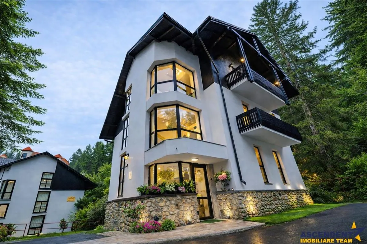 Descopera oportunitatea! Imobiliar& Transfer Business in inima statiunii Poiana Brasov, Romania - foto 1