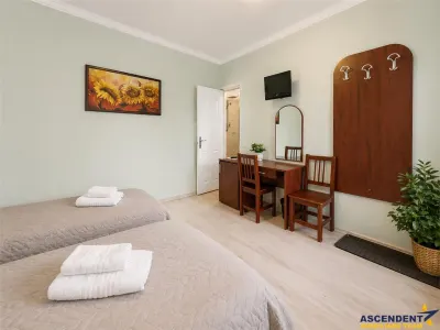 Resort cu perspectiva remarcabila, purtator profit, Centrul Istoric, Piata Unirii, Brasov - foto 7