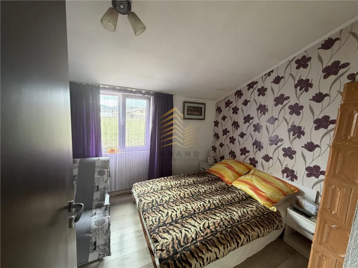 CASA DE VANZARE JELNA - foto 10
