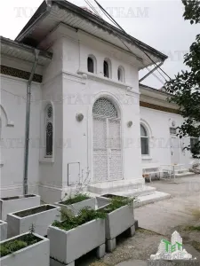 Casa interbelica de vanzare in zona Mosilor - Bucuresti