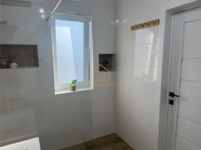 Apartament cu 3 camere Lamaitei - foto 9