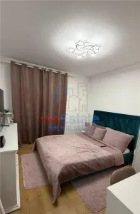 Apartament cu 2 camere Decomandat cu Parcare zona Cug - Iasi