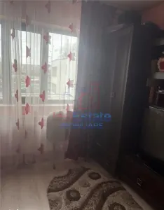 Garsoniera, Etaj 2, apropiere Podu Ros - foto 2