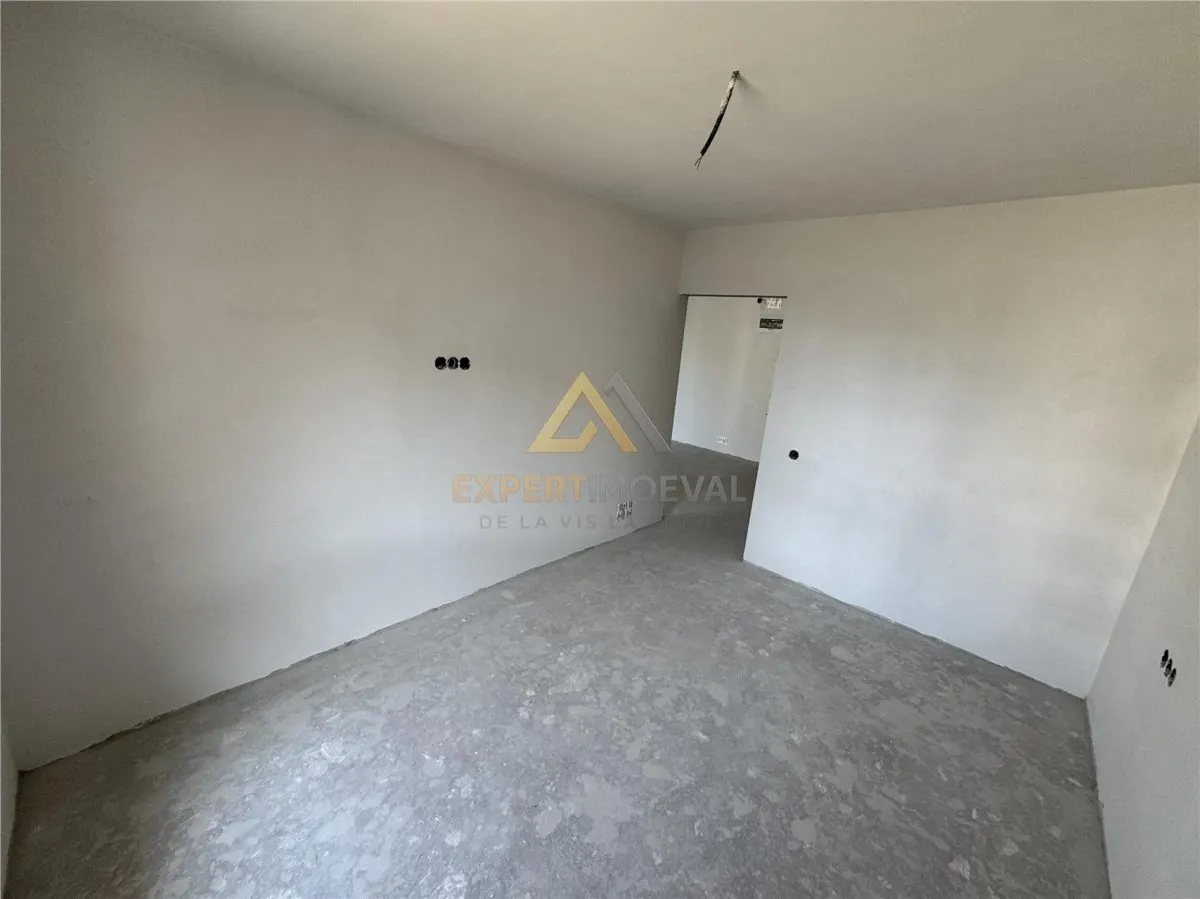 Apartament Bloc nou 2 Camere str Lupului complex nou - foto 7