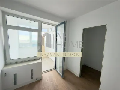 Apartament 4 camere de lux , Ploiesti , zona ultracentrala , Gh.Doja - foto 13