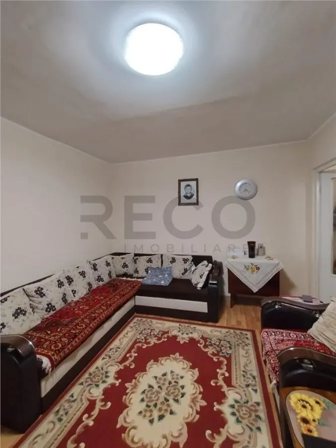 RECO Apartament cu 2 camere de vanzare - foto 1