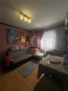 Apartament 3 camere in Rogerius la etajul 1 - foto 6