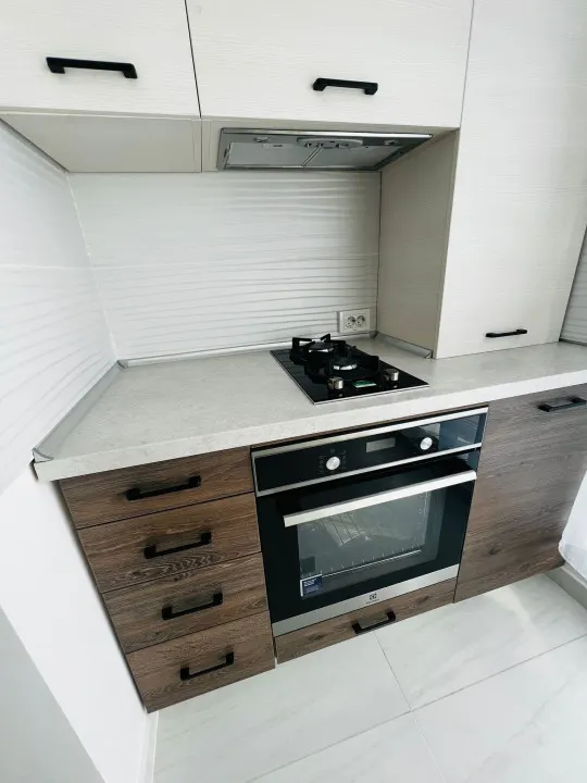 Garsoniera in bloc nou, in Ploiesti, zona Albert - foto 4