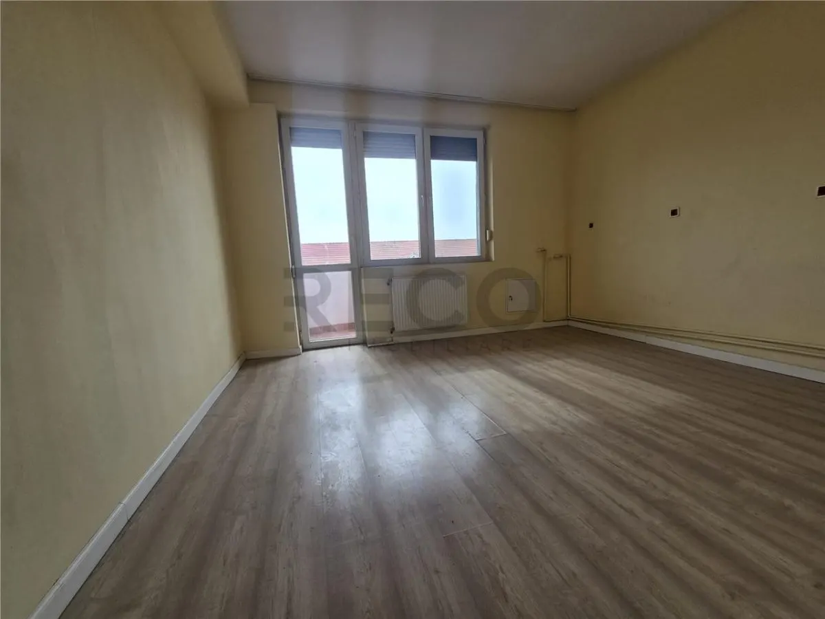 RECO Apartament in Oradea - foto 3