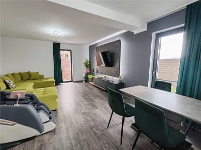 Casa moderna,  singura in curte - Izvor - foto 7