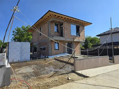 Casă Premium Miroslava | 4 Camere | Fotovoltaice 5 kW | Clasa A | Comision 0% - Iasi