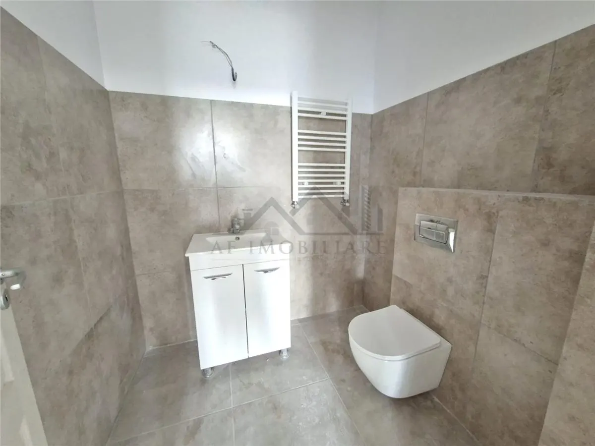 Inchiriere - Copou - Spatiu comercial 108mp Azimut - foto 12
