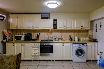 Casa de vanzare  cu teren de 722 mp in Sanmartin - foto 13