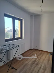 Apartament 3 Camere Valea Adancă - 445 euro - foto 11