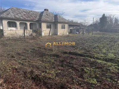 Casa batraneasca  si 1500 mp teren, doua deschideri – Fulga, Prahova - foto 2