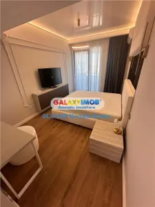 Penthouse spectaculos 300 mp in Pipera | mobilat si utilat - foto 9
