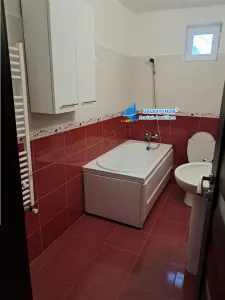 De inchiriat vila  P+E la cheie  TRIVALE  si in regim hotelier - foto 17