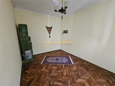 Casă de vânzare în zona Sala Sporturilor – ideală pentru locuit sau investiție - foto 13