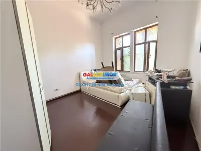 Vila de inchiriat Buzesti, ultracentral -se accepta chirie muncitori - foto 8